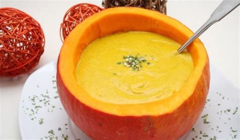 australian-pumpkin-soup-recipe-tastycrazecom image