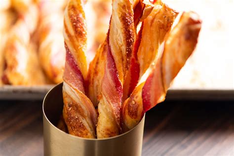 puff-pastry-cheese-straws-with-bacon-recipe-the image