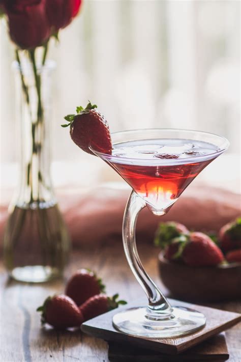 love-martini-cocktail-melting-pot-copycat-sweet-tea image