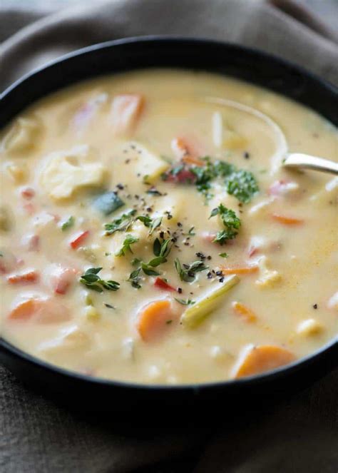 super-low-cal-healthy-creamy-vegetable-soup image