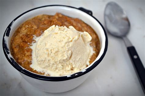 indian-pudding-recipe-yankee-magazine-new image