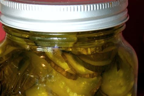 sweet-garlic-refrigerator-pickles-csmonitorcom image