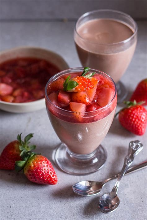 chocolate-panna-cotta-with-fresh-strawberry-topping image