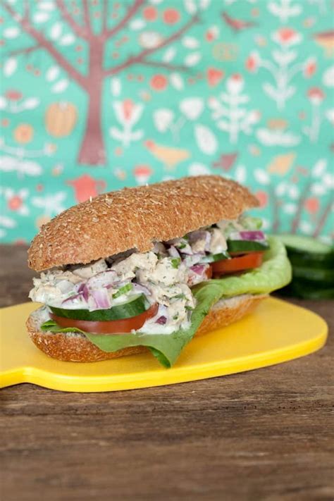 vegan-chicken-salad-sandwich-the-edgy-veg image