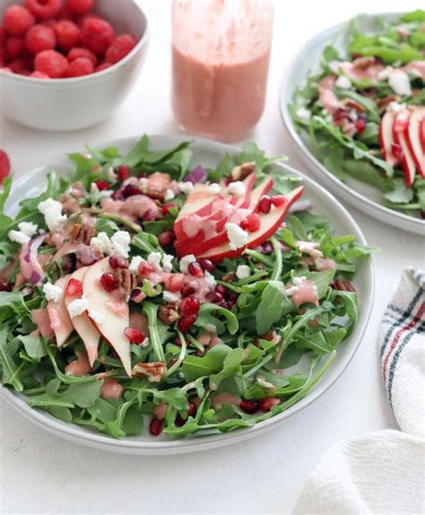 arugula-salad-with-raspberry-vinaigrette-detoxinista image