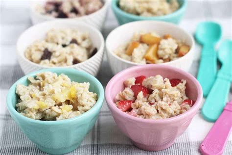 how-to-make-oatmeal-with-fruit-yummy-toddler-food image