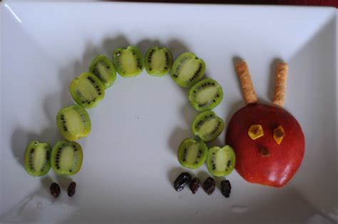 hungry-caterpillar-fruit-snacks-plant-based image