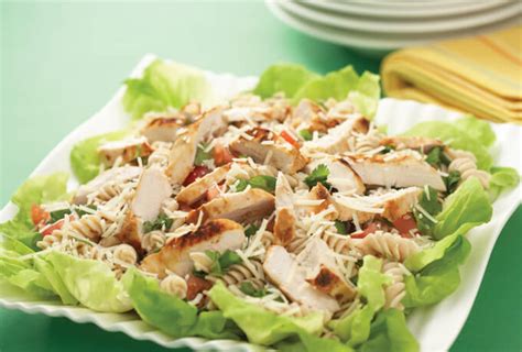 pasta-salad-with-grilled-chicken-chickenca image