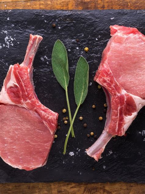 perfect-spanish-pork-chops-recipe-visit-southern image