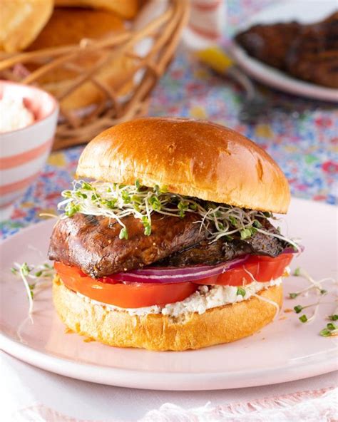 portobello-mushroom-burger-recipe-how-to-make image