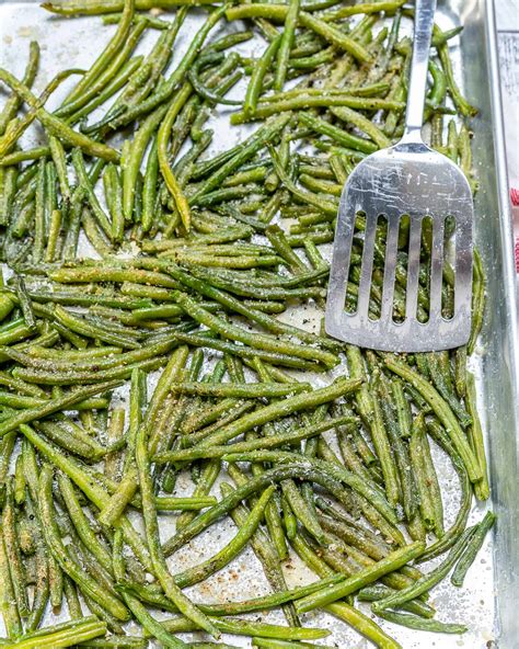 parmesan-roasted-green-beans-clean-food-crush image