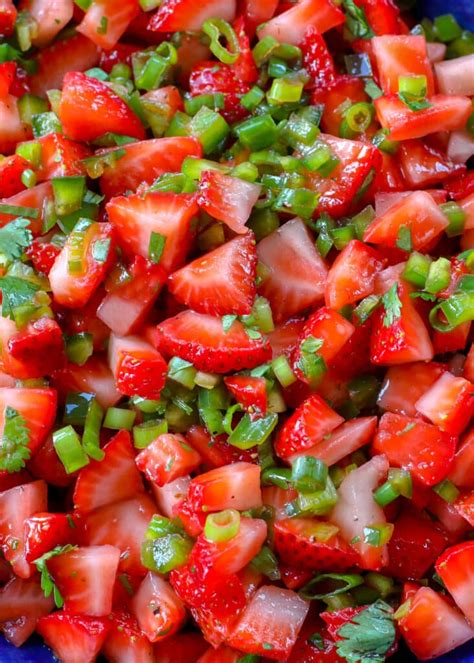 strawberry-jalapeno-salsa-barefeet-in-the-kitchen image