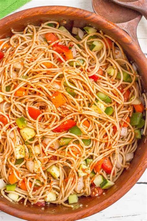 classic-spaghetti-salad-family-food-on-the-table image