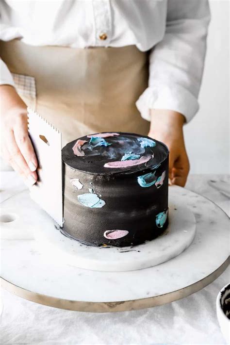 buttercream-galaxy-cake-with-step-by-step-tutorial image