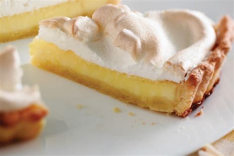 lemon-meringue-tart-canadian-goodness-dairy image