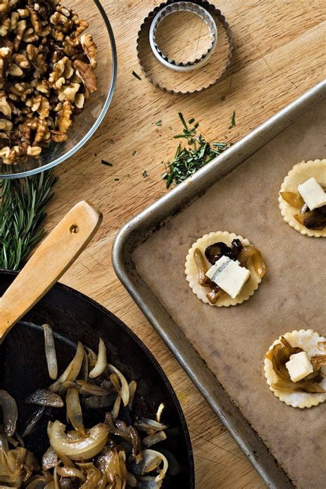 little-onion-tarts-with-gorgonzola-and-walnuts image