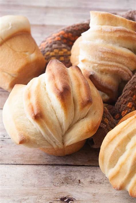 butterflake-rolls-recipe-mindees-cooking image