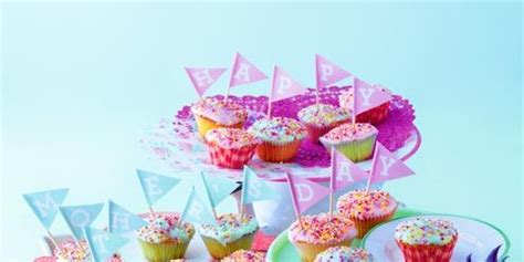 mothering-sunday-cakes-cupcake-recipes-cake image