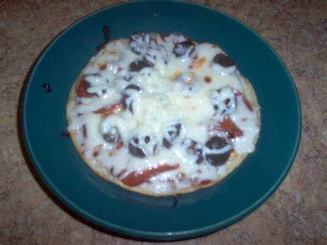 stove-top-tortilla-pizza-how-to-cook-a-stove-top image