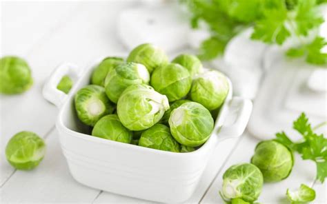 what-goes-with-brussel-sprouts-and-different-ways-to image