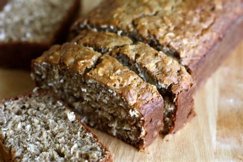 low-fat-oatmeal-banana-bread-joy-the-baker image