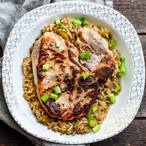 hatch-green-chile-pork-chops-and-rice-a-pleasant image