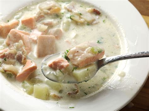 easy-creamy-one-pot-salmon-chowder-recipe-serious image
