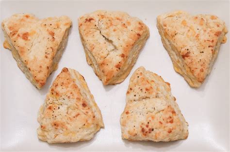 honey-cheddar-scones-with-black-pepper-jerry image