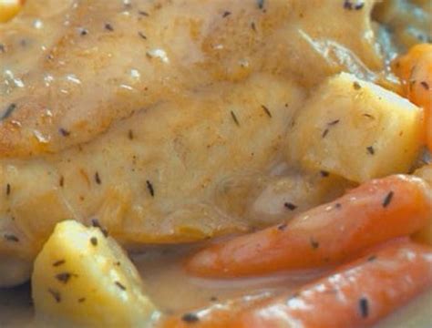 slow-cooker-creamy-country-chicken-with-vegetables image