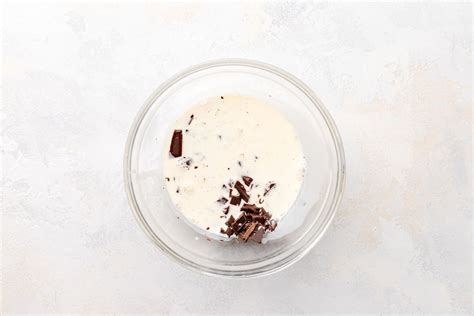 flourless-chocolate-cake-recipe-simply image
