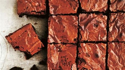 these-chocolatey-spelt-and-browned-butter-brownies image