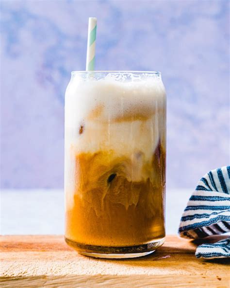 perfect-iced-latte-a-couple-cooks image