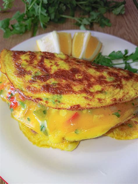 low-calorie-cabbage-omelette-with-cheese-go-healthy image