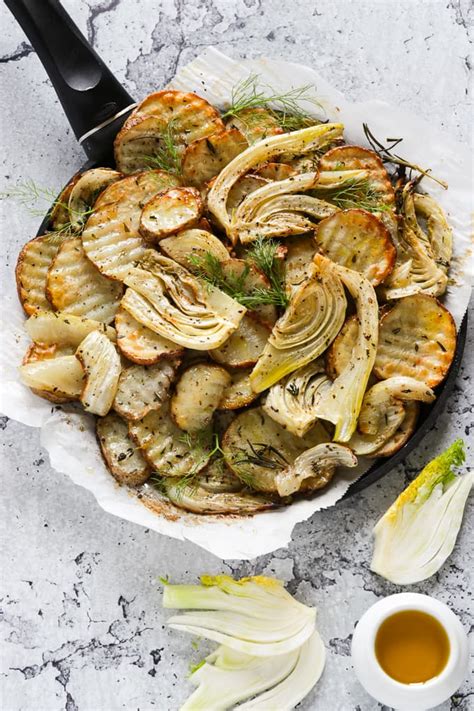 oven-roasted-potatoes-and-fennel-marisas-italian-kitchen image