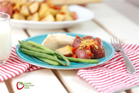 crockpot-italian-potatoes-easy-dinner-super-healthy image