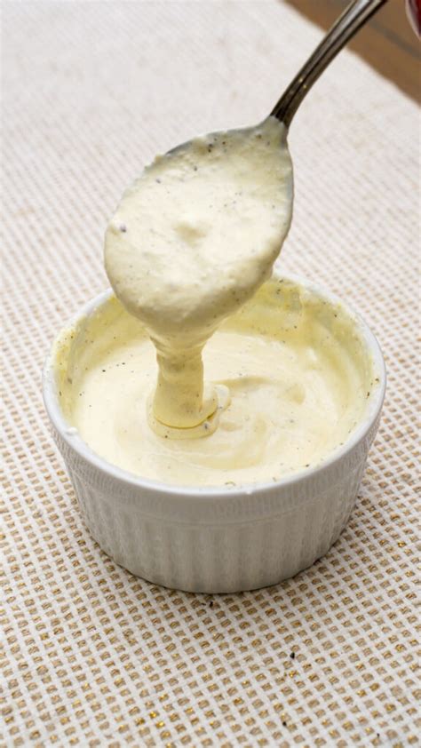 creamy-tangy-horseradish-mayonnaise image