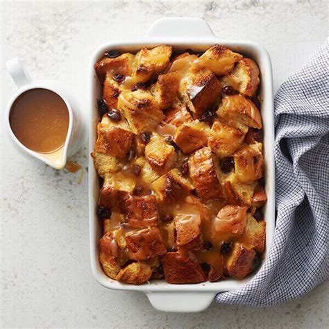 old-fashioned-bread-pudding-with-vanilla-sauce-land image