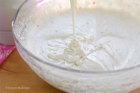 ice-cream-cone-cake-pops-simply-bakings image