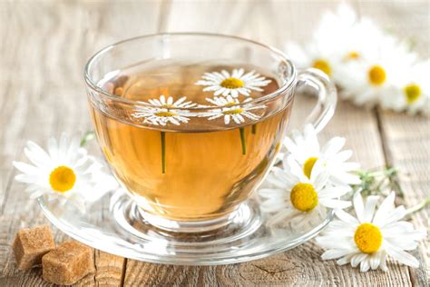 3-side-effects-9-benefits-of-drinking-chamomile-tea image