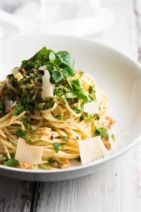 garlic-butter-white-wine-pasta-recipe-with-fresh-herbs image