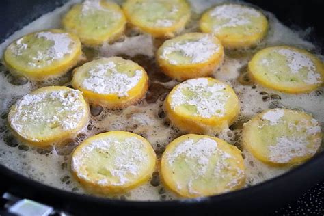 pan-fried-yellow-squash-recipe-aimeestockcom image