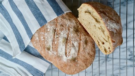 sourdough-bread-without-yeast-scandinavian image