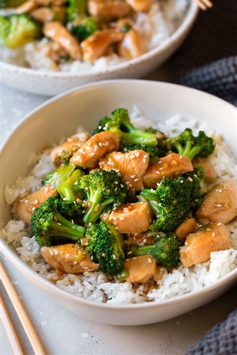 chinese-chicken-and-broccoli-stir-fry-healthy-easy image