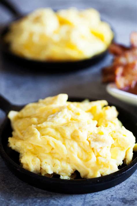 country-buttermilk-scrambled-eggs-i-am-homesteader image