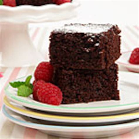 chocolate-snacking-cake-canadian-living image