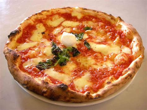 pizza-napoletana-recipe-italian-traditional-pizzas-from image