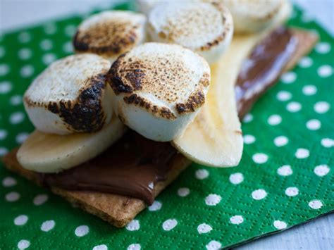 banana-is-the-new-better-than-avocado-toast-food image