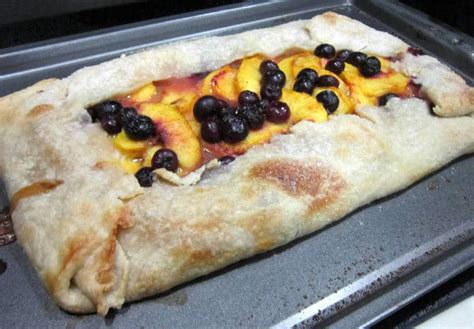 blueberry-peach-slab-pie-country-at-heart image