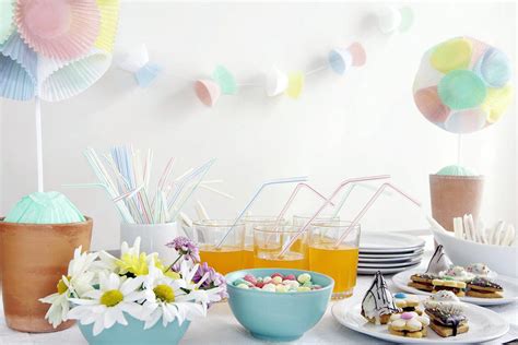 food-and-menu-suggestions-for-a-baby-shower-the image