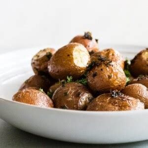 garlic-parsley-potatoes-recipe-girl image